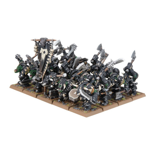 Warhammer - The Old World - Orc & Goblin Tribes - Black Orc Mob (09-13)